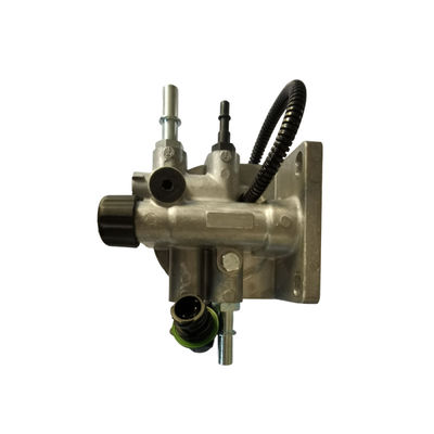 Testa del filtro diesel 7421462811 7420951277 Per KERAX DXI 11/13 3 fori attraverso  KERAX DXI 11/13