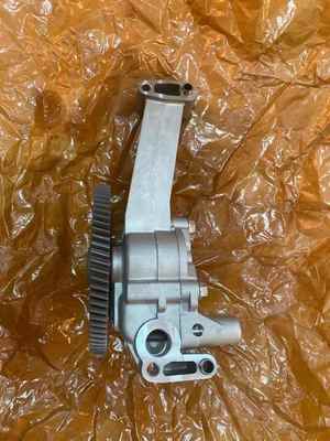 Pompa olio motore Scania D11 D12 2209509 per camion da 310-420 CV
