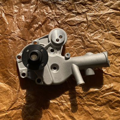 Pompa acqua Volvo D12 20431135 per escavatore 2003-2007 6 mesi di garanzia